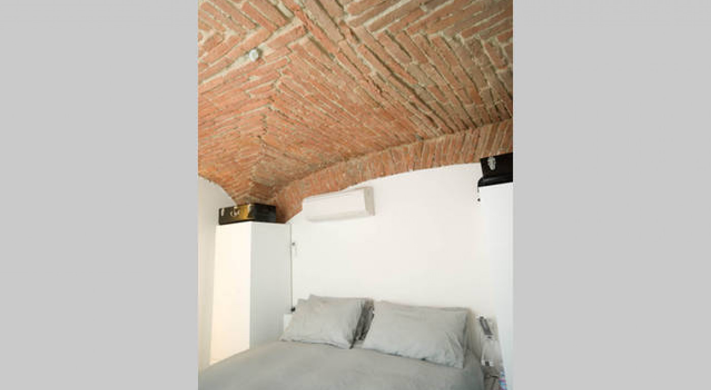 372 :: Modern and Stylish Loft in Bologna's Heart