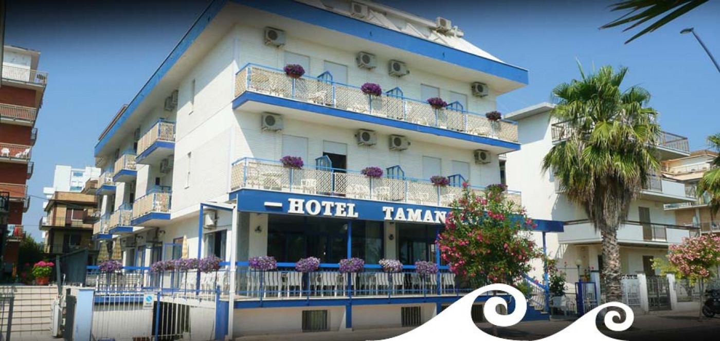 625 :: L’Hotel Tamanaco  in prima fila sul lungomare di San Benedetto del tronto servizio spiaggia incluso ombrellone